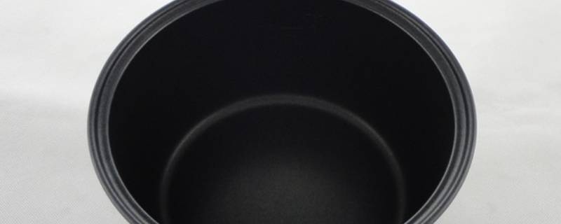 瓷锅内胆怎么会变黑 陶瓷锅底变黑