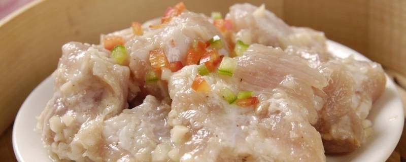 蒜蓉蒸排骨怎么蒸好吃（蒜蓉蒸排骨怎么蒸好吃窍门）