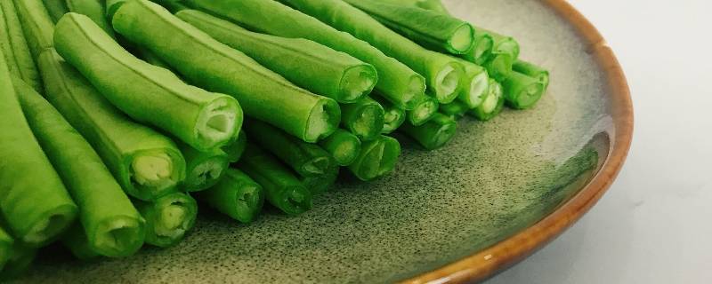 干豆角没晒干下雨了怎么办（晒干豆角遇到下雨天怎么办）