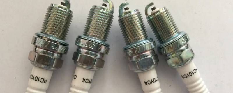 火花塞正常颜色有几种（火花塞正常什么颜色）