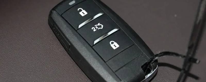逸动dt钥匙功能介绍（逸动dt遥控钥匙功能）
