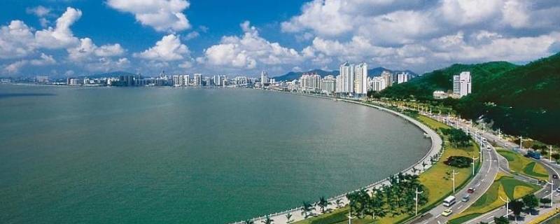 靠海的旅游城市有哪些 中国靠海的旅游城市有哪些