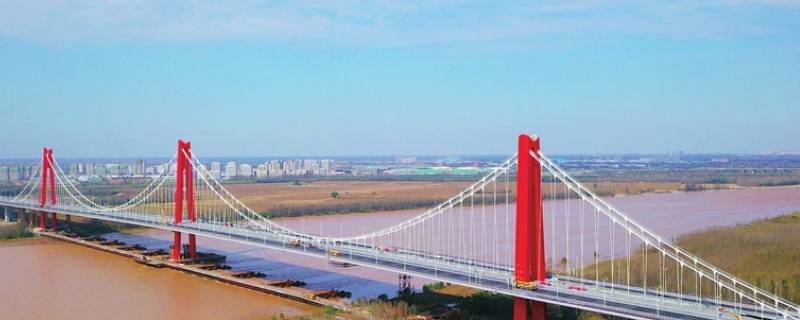 一桥飞架南北的一桥是指什么（一桥飞架南北的一桥是指哪里）