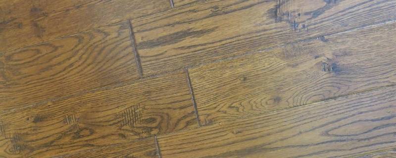 旧地板如何翻新（旧地板如何翻新改色）