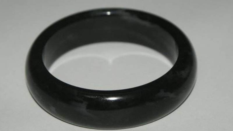 什么是墨玉（什么是墨玉蓝色）