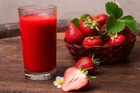 草莓苹果汁有什么功效 草莓苹果汁好喝吗
