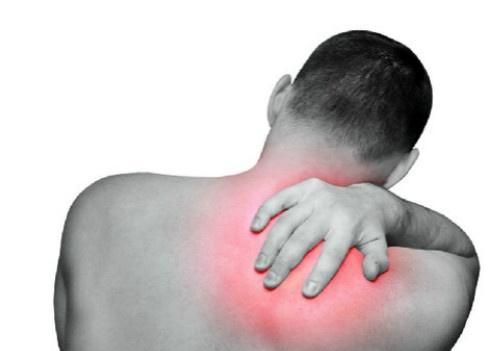 肩膀酸痛怎么办 冬天肩膀酸痛怎么办