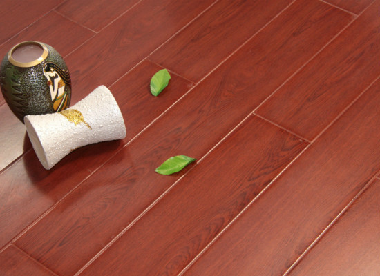 关于挑选软木地板的那些事儿 软木地板耐用吗