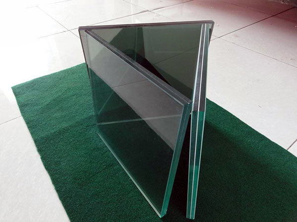 保养钢化玻璃小妙招 钢化玻璃怎么保护