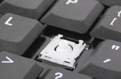 thinkpad E431 键盘上的I键掉了,怎么安装