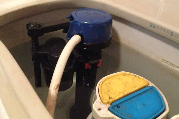 马桶水箱进水阀一直流水怎么办 马桶进水箱一直流水怎么调节