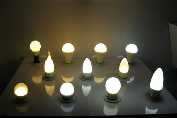 家用LED灯损坏的缘由如何 家用led灯经常坏是什么原因