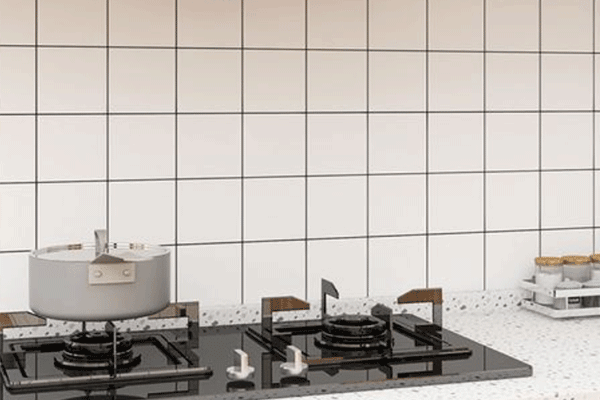 厨房墙壁适合贴什么材料 厨房可以贴墙布吗