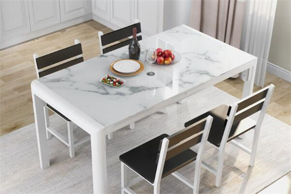 玻钢石属于什么材质 玻钢石餐桌和岩板餐桌哪个好