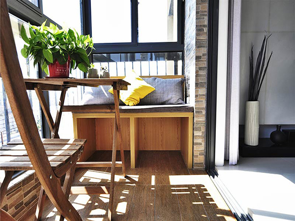 阳台护栏哪种好(阳台护栏哪种好些)