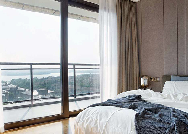 阳台护栏哪种好 这些材质都可以 阳台护栏哪种好 这些材质都可以