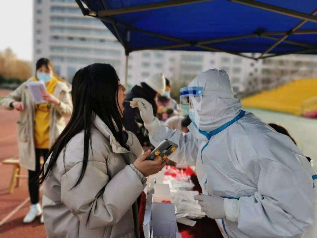 北京昨增424例本土确诊（北京增5例本土确诊2例无症状）