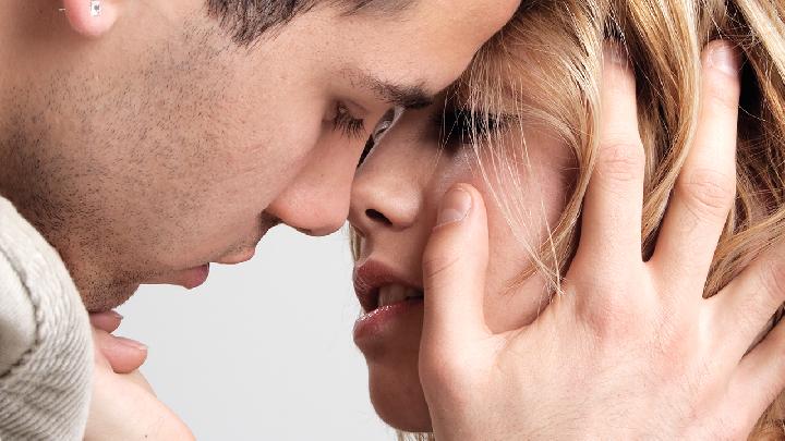男女享受甜蜜性爱的秘诀是什么（男女间的那些）