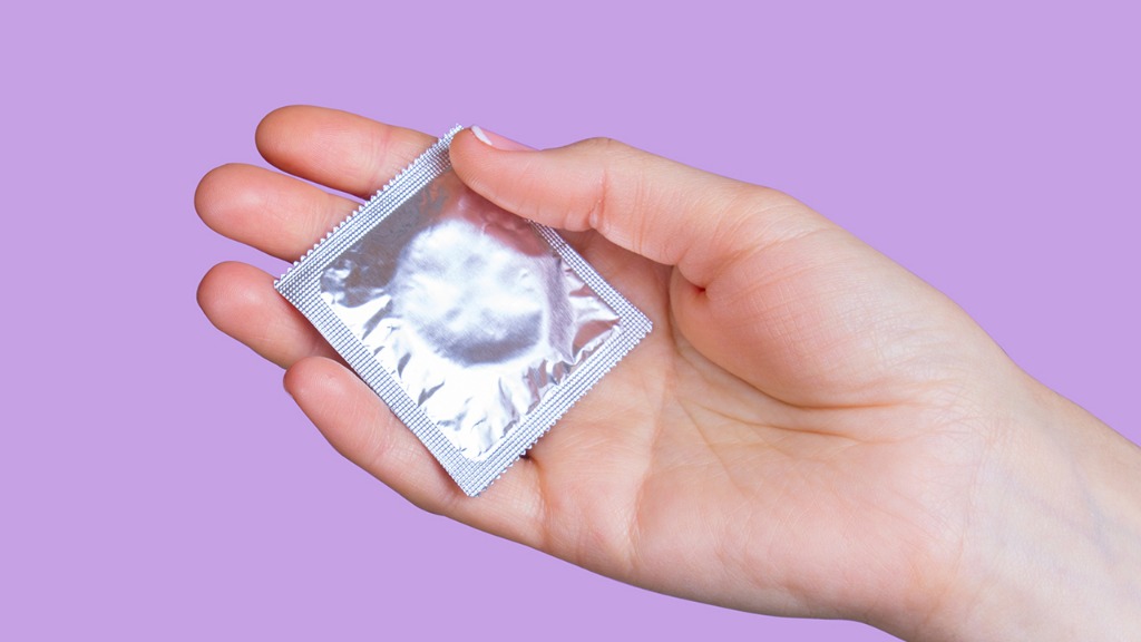 长期使用避孕套的危害有哪些 长期使用避孕套有危害吗?