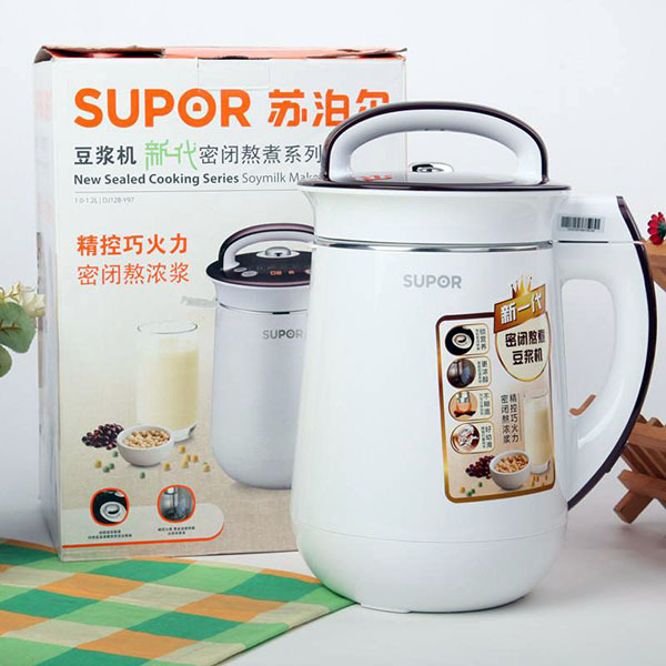 苏泊尔豆浆机在手 苏泊尔豆浆机手柄怎么拆