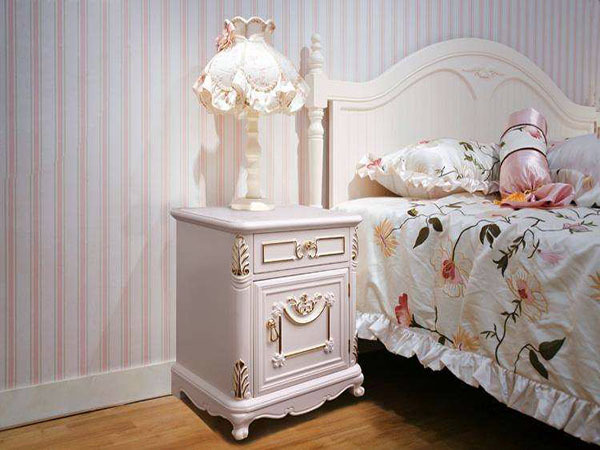 床头柜品牌哪家比较好呢 床头柜品牌哪家比较好呢知乎