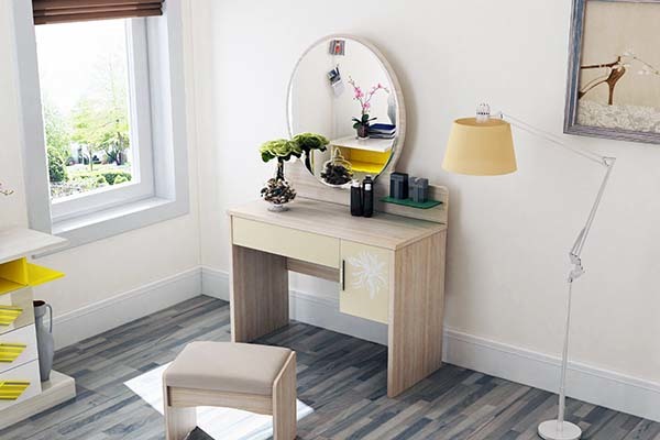 梳妆台可以对着门放吗 梳妆台对着门怎么破解 梳妆台可以对着门放吗 梳妆台对着门怎么破解