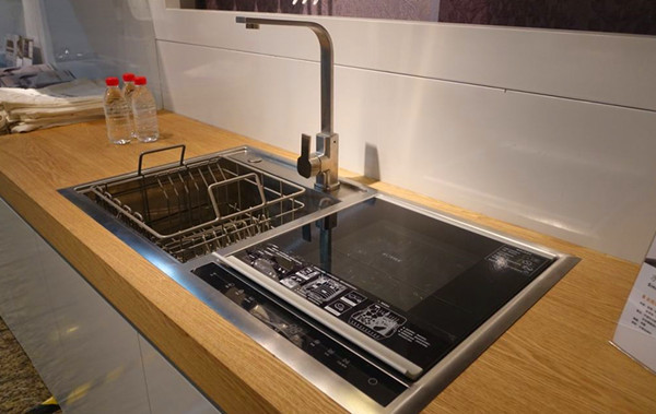 水槽洗碗机挑选技巧 洗出健康和快乐 水槽洗碗机挑选技巧 洗出健康和快乐
