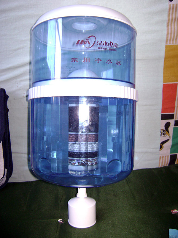 饮水机漏水原因分析 饮水机出现的问题及解决方法介绍