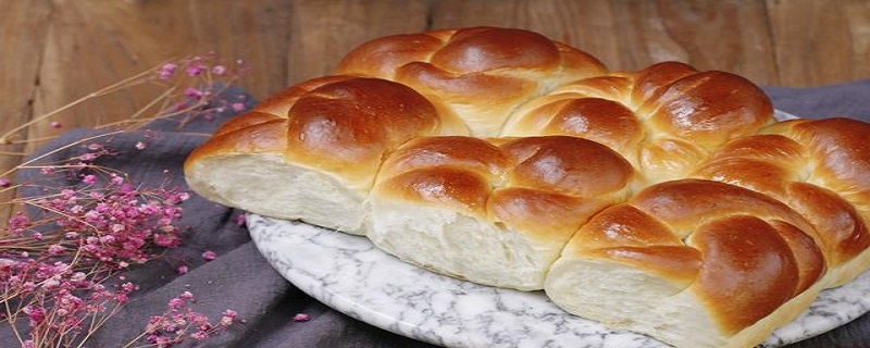 面包放冰箱里能保存几天 切片面包放冰箱里能保存几天