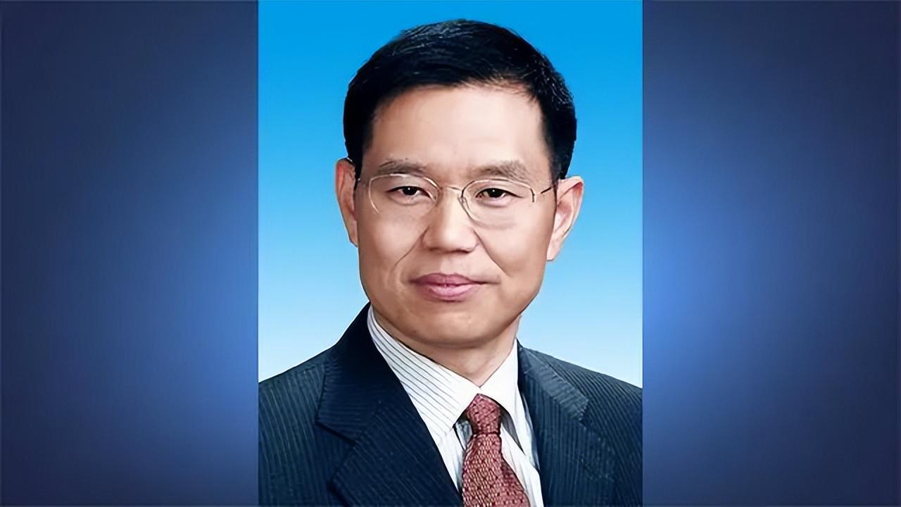 李建勤当选四川政协秘书长，曾遭枪击