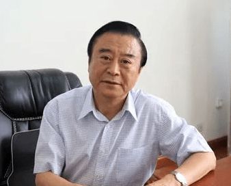 中纪委发文要求“回头看”后，他成该领域全国第一个落马的厅官