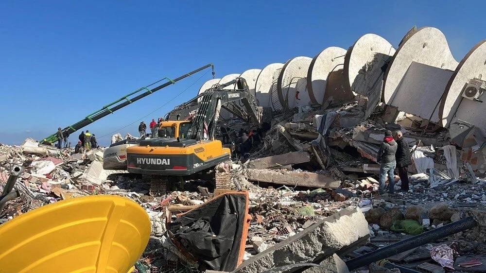 土耳其抓捕对震区劣质建筑负有责任的承包商和工程师
