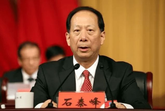 全国政协党组理论学习中心组举行2023年第一次集体学习 王沪宁主持并讲话 