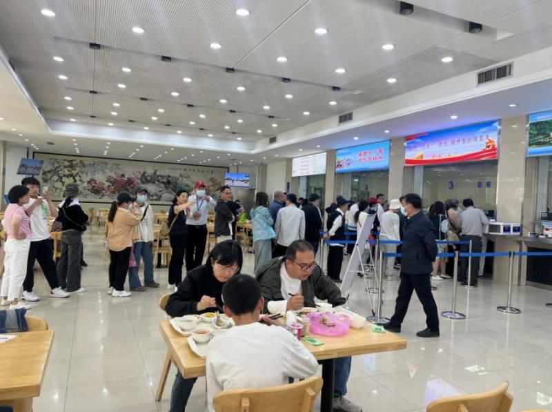 “五一”假期扬州市政府食堂向游客开放 四菜一汤套餐价格低于30元
