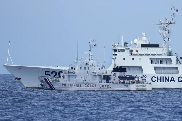 菲律宾炒中国＂危险拦截＂菲船只，专家：中国海警依法依规驱离