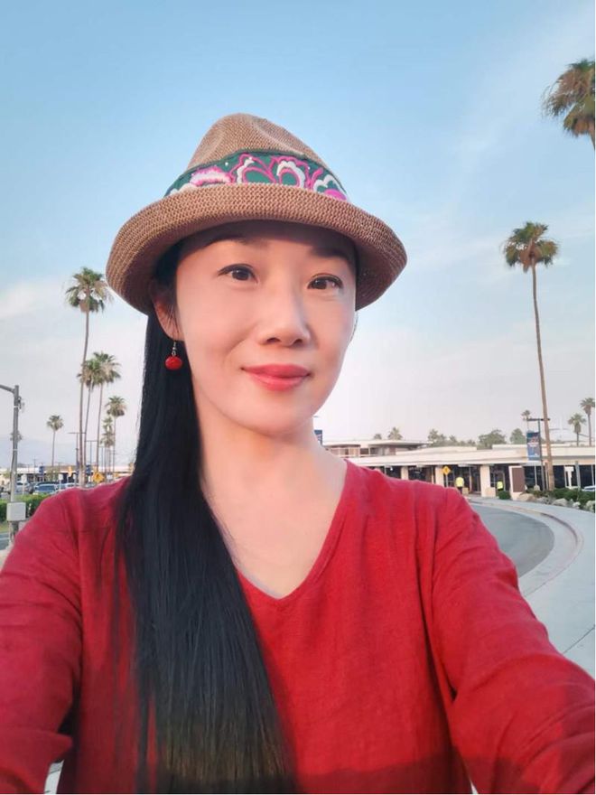 47岁中国女子带数千美元赴美见男网友却失踪，女儿焦急发文寻母