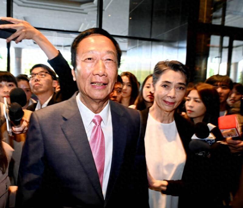 郭台铭宣布退出台湾地区领导人选举 台湾郭台退出国民党