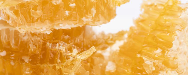 蜂蜜冬天需要放冰箱吗 蜂蜜 冬天